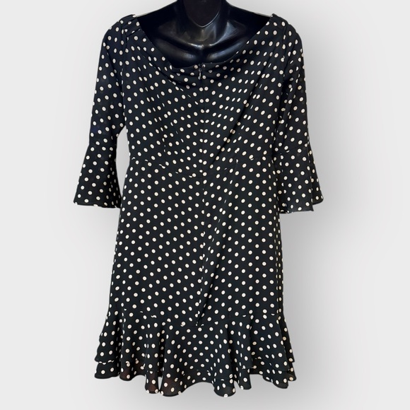 Topshop Black & White Polkadot, Off The Shoulder, Ruffle, Flare Sleeve Dress - Picture 5 of 6